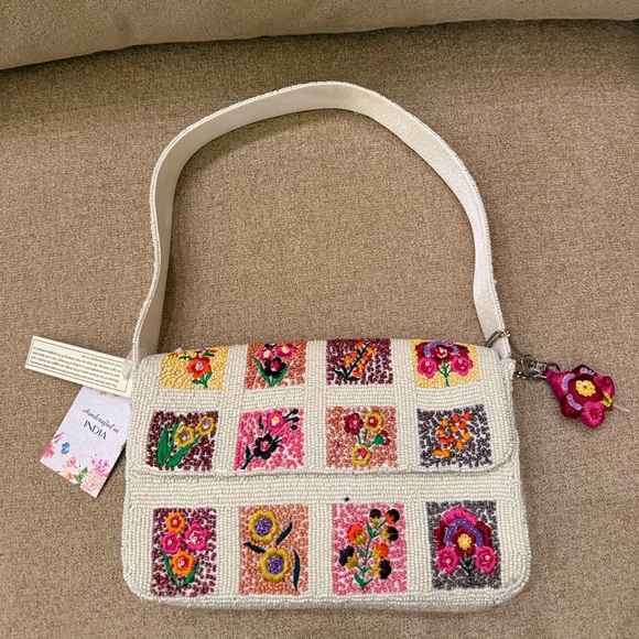 made in india Handbags - NWT Made in India Floral Flower Checkered Square Tile Embroidered Beaded Bag